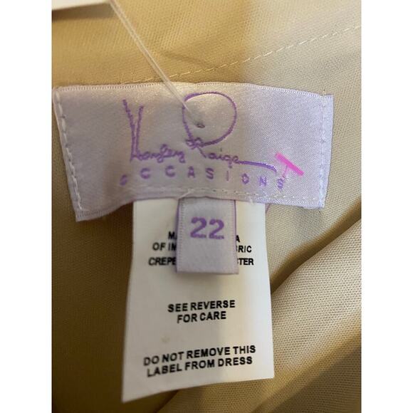 NWT Hailey Paige Occasions Cashmere Off Shoulder Formal Gown Dress Bridesmaid 22 - Picture 8 of 16